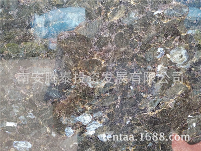 挪威录星花岗岩 从矿山到杰作——南安腾泰投的专业加工之旅